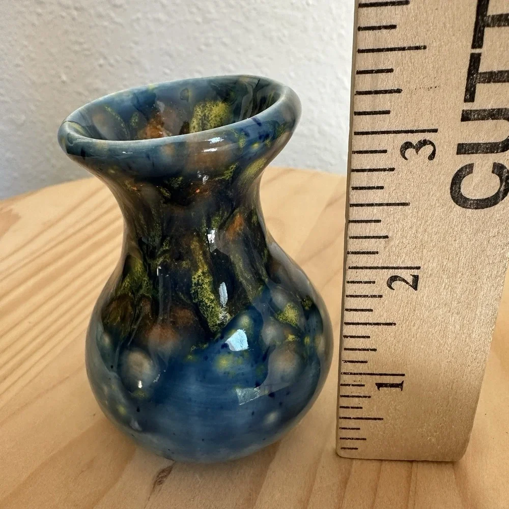Vintage‎ Artisan Pottery 2 Inch Mini Vase Handcrafted Arizona Blue Yellow Mottle